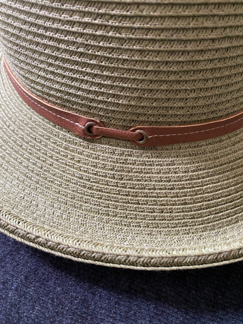 Light green straw hat with band